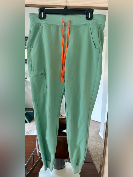 Figs Pants - FIGS scrubs women scrub pants Light Green with orange strings size Medium Tall